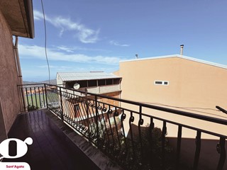 Casa Indipendente in Vendita a Galati Mamertino, 250'000€, 330 m²