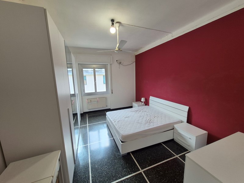 Appartamento in Vendita a Genova, zona Molassana, 85'000€, 86 m²