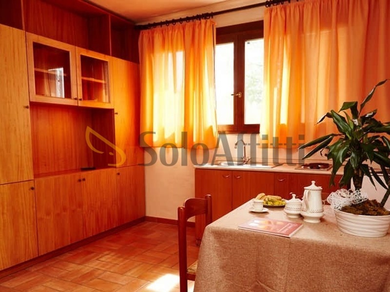 Casa Indipendente in Affitto a Montalto di Castro, zona Pescia Romana, 800€, 30 m², arredato