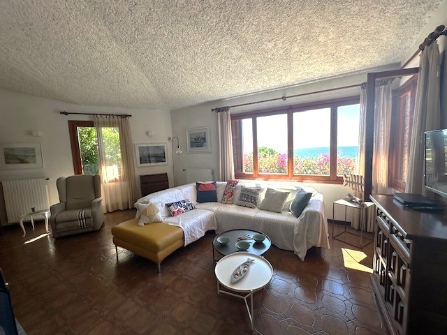 Casa Indipendente in Vendita a Andora, 700'000€, 150 m², con Box