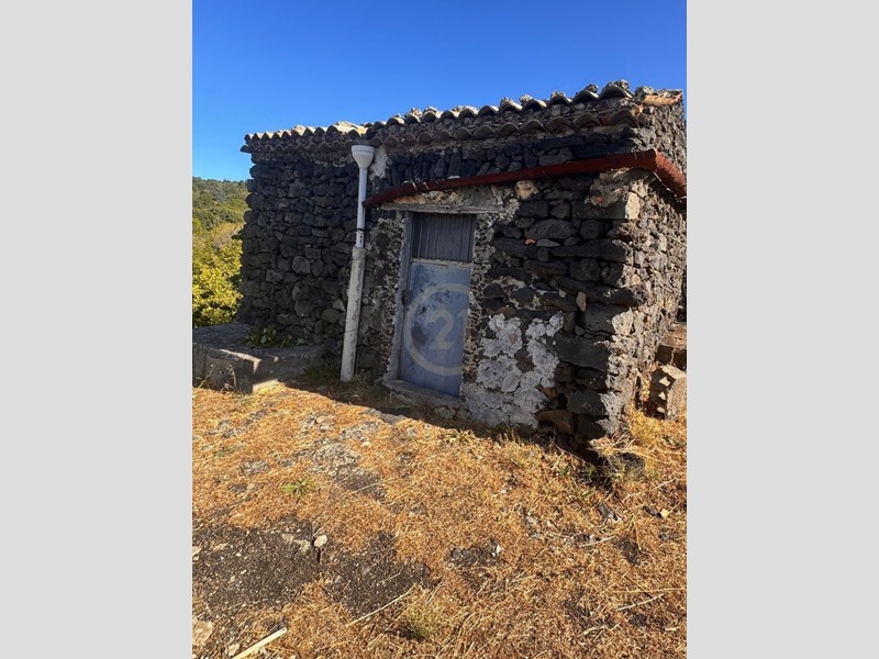 Terreno agricolo in Vendita a Belpasso, zona Parco dell'Etna, 33'000€, 5000 m²