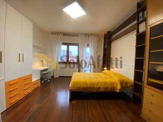 Stanza in Affitto a Latina, 300€, 18 m², arredato