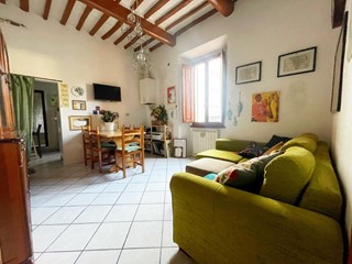 Trilocale in Vendita a Poggibonsi, 95'000€, 50 m², arredato