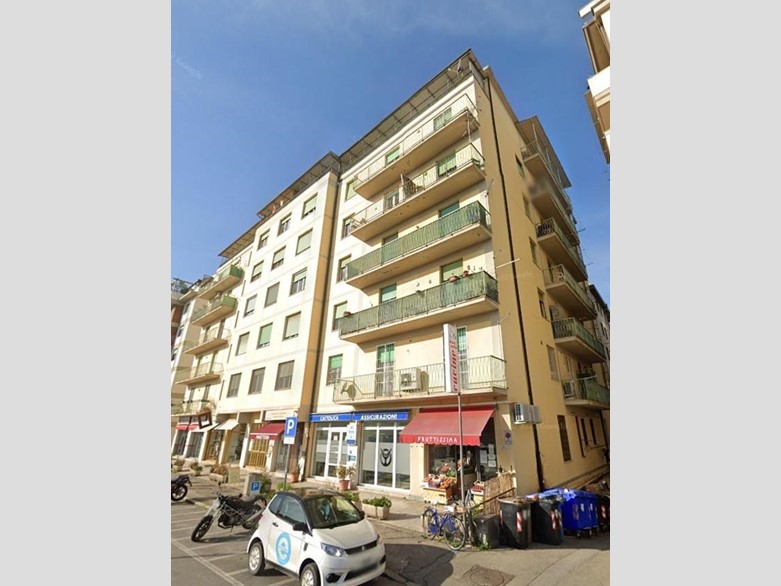 Quadrilocale in Vendita a Pisa, 120'000€, 109 m²