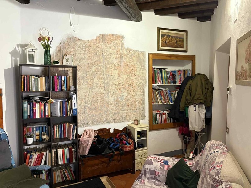 Casa Indipendente in Vendita a Calci, zona Castelmaggiore, 119'000€, 70 m²