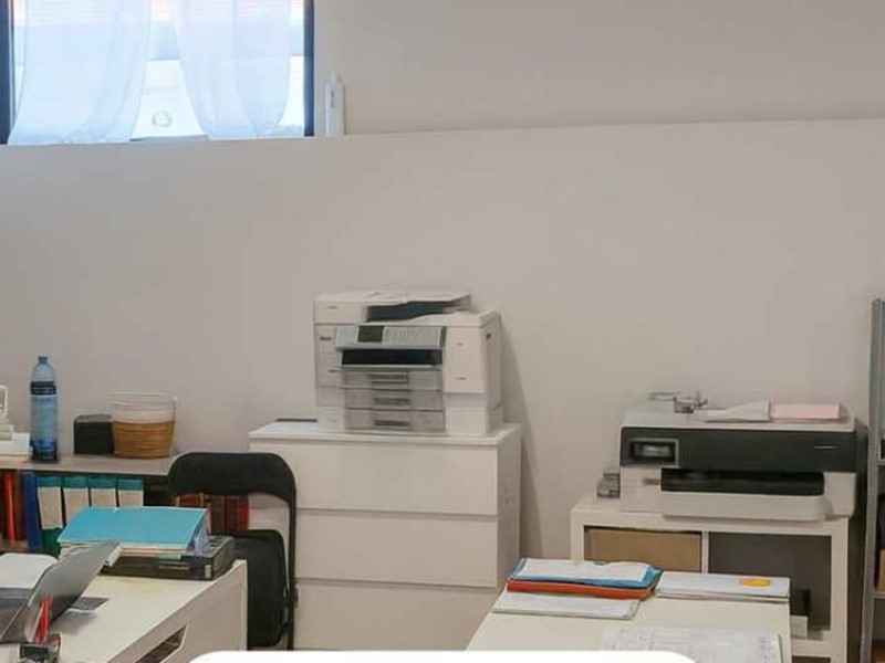 Immobile commerciale in Affitto a Vicopisano, 490€, 117 m²