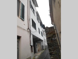 Quadrilocale in Vendita a Borgo a Mozzano, 28'698€, 77 m²