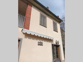 Appartamento in Vendita a Borgo a Mozzano, zona Cerreto, 120'000€, 94 m², arredato