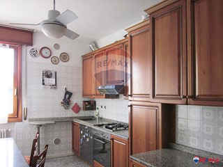 Appartamento in Vendita a Padova, 215'000€, 110 m²