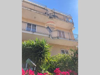 Quadrilocale in Vendita a Sant'Anastasia, 150'000€, 90 m²