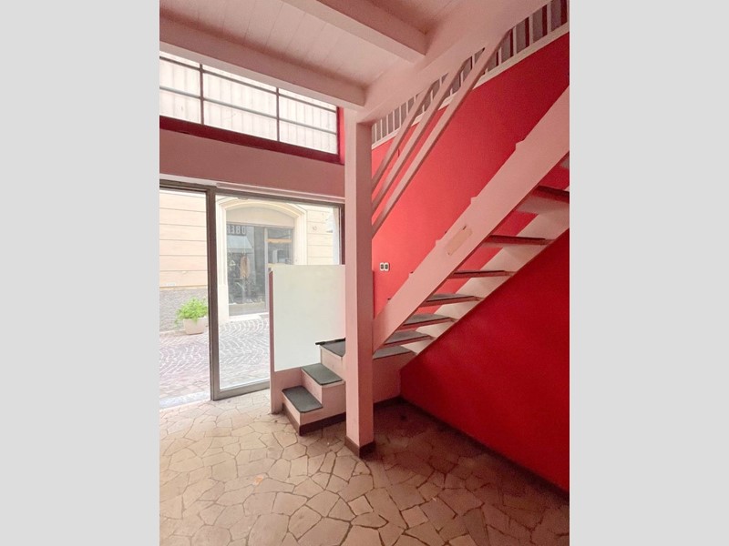 Ufficio in Vendita a Mantova, 35'000&euro;, 25 m²