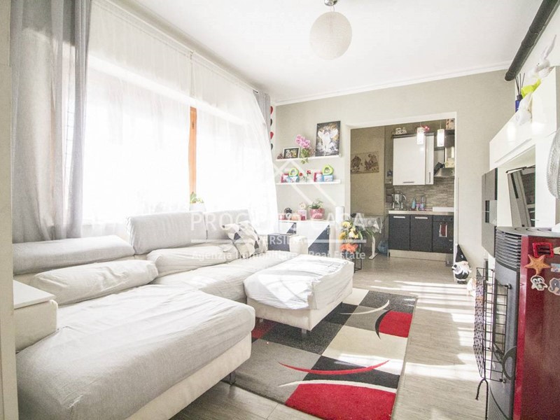 Quadrilocale in Vendita a Massarosa, 165'000€, 77 m²