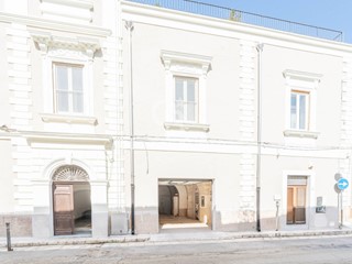 Quadrilocale in Vendita a Brindisi, 275'000€, 162 m²