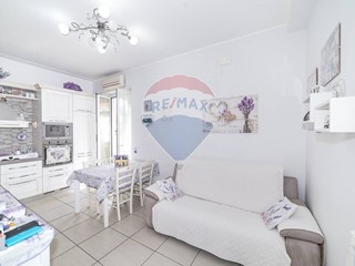 Bilocale in Vendita a San Giovanni la Punta, 94'000€, 70 m²