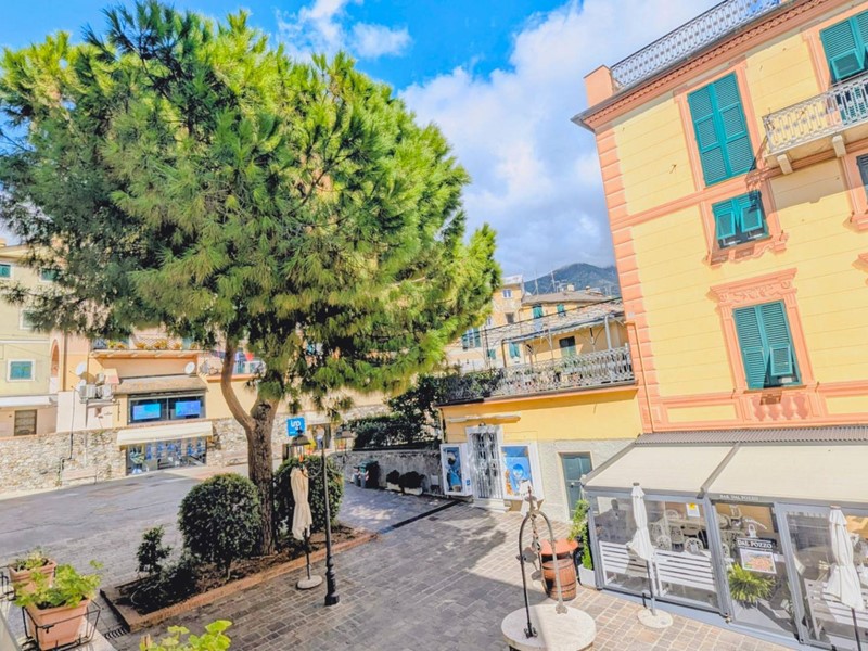 Bilocale in Vendita a Arenzano, 380'000€, 81 m²