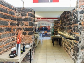 Attività commerciale in Vendita a Catania, 150'000&euro;, 100 m²