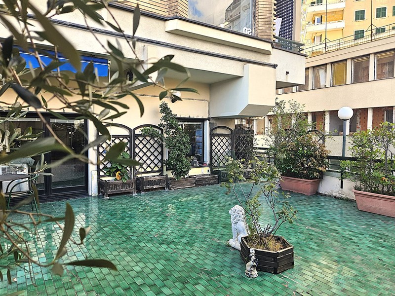 Appartamento in Vendita a Genova, 170'000€, 90 m²