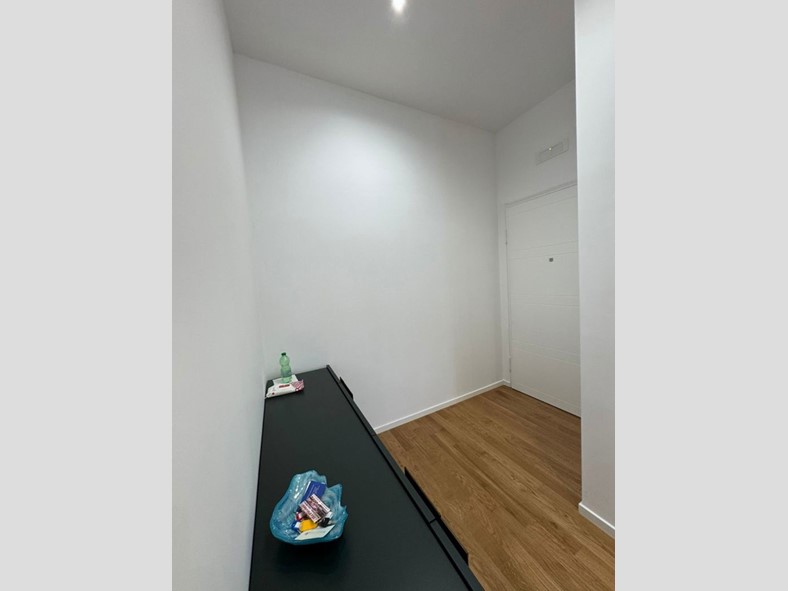 Trilocale in Affitto a Bari, 1'300€, 88 m², arredato