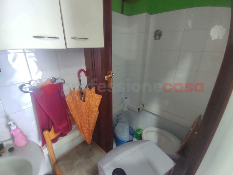 Negozio in Vendita a Napoli, 55'000€, 55 m²