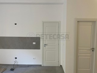 Trilocale in Vendita a Siracusa, 80'000&euro;, 59 m²