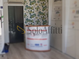 Capannone in Affitto a Ciriè, zona Centro Storico, 550€, 46 m²