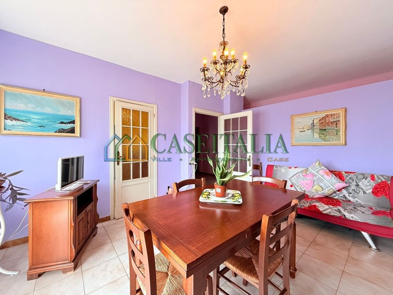 Appartamento in Vendita a Ivrea, 69'000€, 100 m²