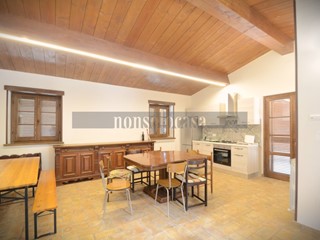 Casa Indipendente in Affitto a Bettona, 500€, 50 m²
