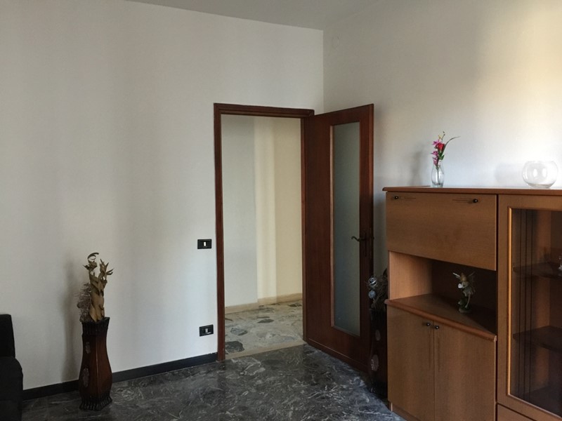 Trilocale in Vendita a Fiorenzuola d'Arda, 73'000€, 65 m², arredato