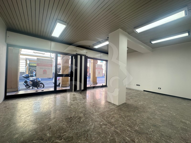 Immobile commerciale in Affitto a Bologna, zona Malpighi, 1'200€, 54 m²