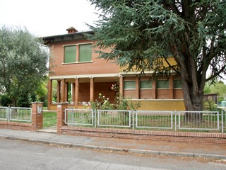 Casa Indipendente in Vendita a San Giorgio di Piano, 490'000€, 270 m², con Box