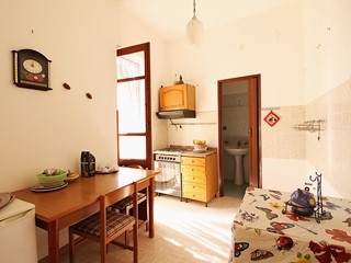 Trilocale in Vendita a Bagheria, 50'000€, 80 m²