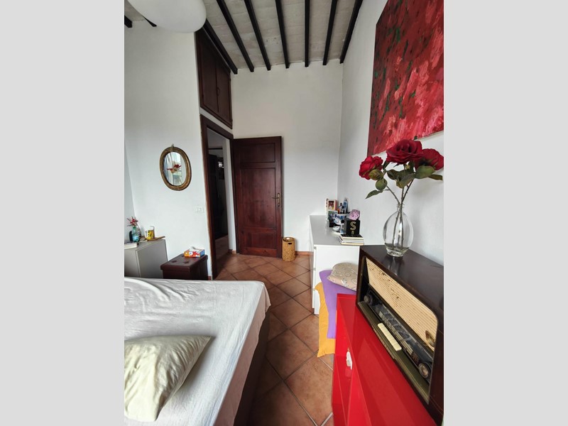 Casa Indipendente in Vendita a Cascina, 299'000&euro;, 163 m², arredato, con Box