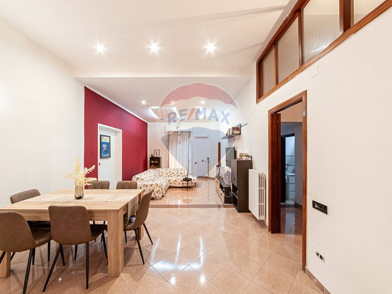 Appartamento in Vendita a Angri, 295'000€, 170 m², con Box