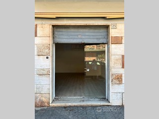 Immobile commerciale in Vendita a Roma, 59'000€, 38 m²