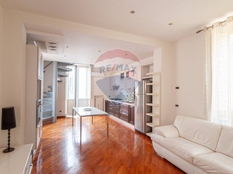 Appartamento in Vendita a Salerno, 475'000&euro;, 110 m²
