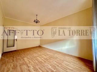 Trilocale in Vendita a Pozzolo Formigaro, 39'000€, 85 m²