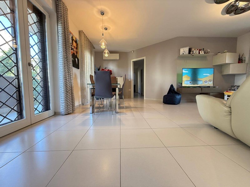 Quadrilocale in Vendita a Caserta, 330'000€, 110 m²