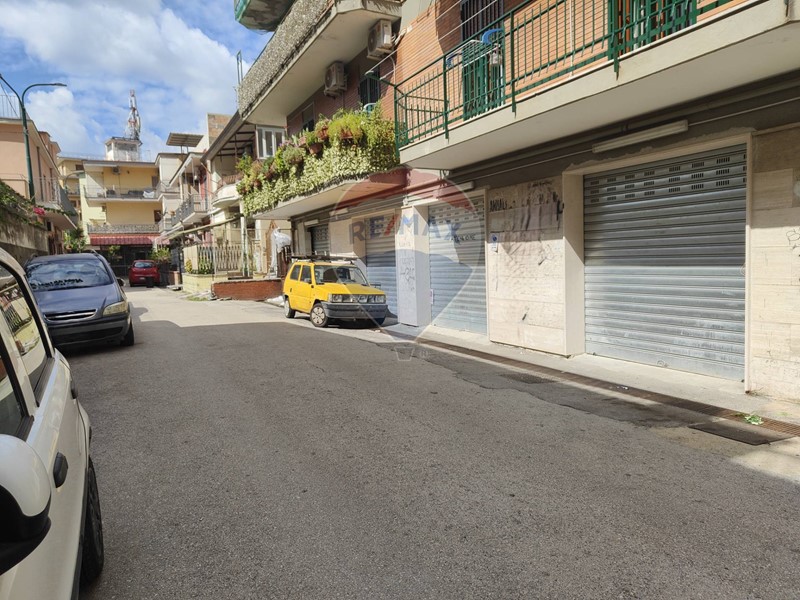 Box in Vendita a Casoria, 38'000€, 30 m²