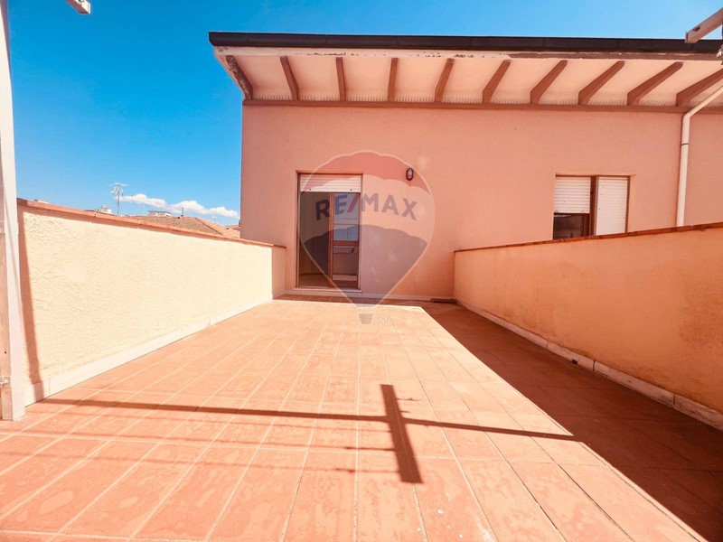 Appartamento in Vendita a Cecina, 210'000€, 107 m²