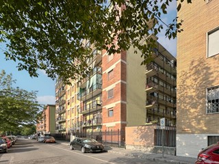 Trilocale in Vendita a Cologno Monzese, 165'000€, 90 m²