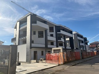 Trilocale in Vendita a Gallarate, 285'000&euro;, 95 m²