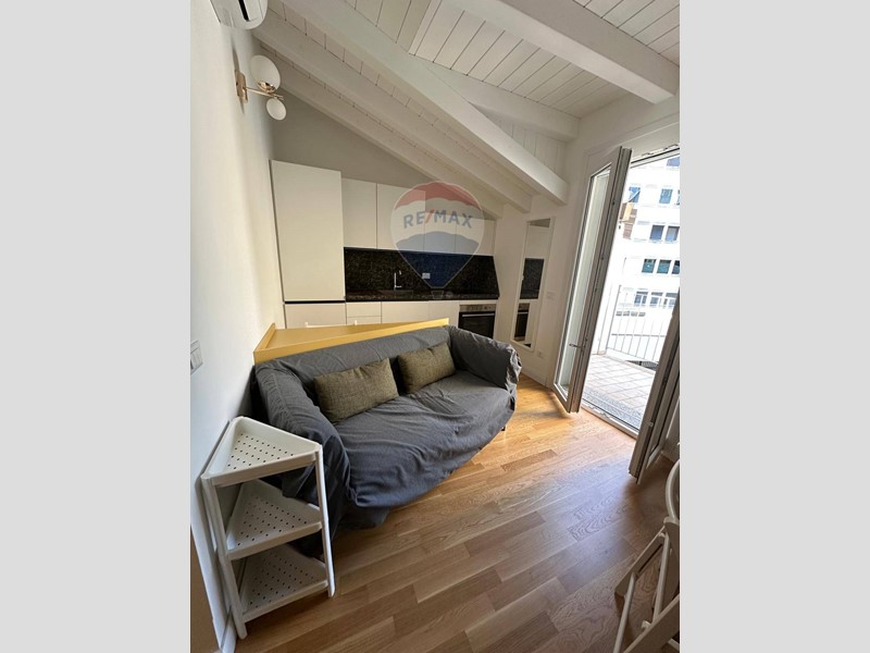 Bilocale in Affitto a Milano, 1'250€, 45 m²