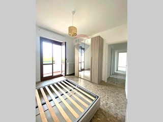 Bilocale in Affitto a Milano, 1'000€, 65 m²