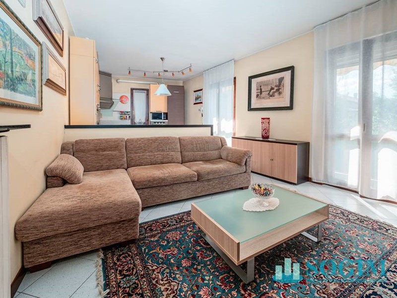 Casa Semi Indipendente in Vendita a Merone, 179'000€, 120 m²