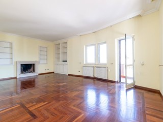 Quadrilocale in Vendita a Monterotondo, 359'000&euro;, 162 m²