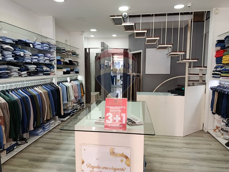 Attività commerciale in Vendita a Nocera Inferiore, 20'000€, 40 m²