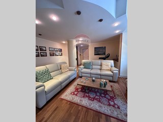 Quadrilocale in Affitto a Nocera Inferiore, 1'300€, 130 m²