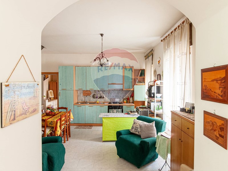 Trilocale in Vendita a Nocera Inferiore, 79'000€, 65 m²