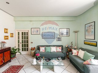 Quadrilocale in Vendita a Pagani, 165'000&euro;, 124 m²