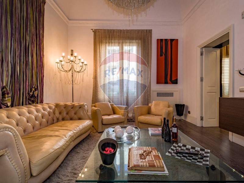 Appartamento in Vendita a Palermo, 548'000€, 132 m²